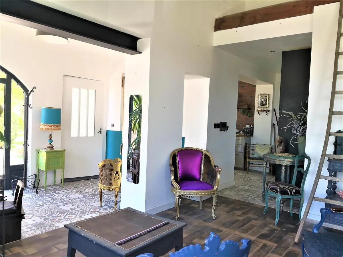 Villa Marseille-au-bord-de-l'eau France
