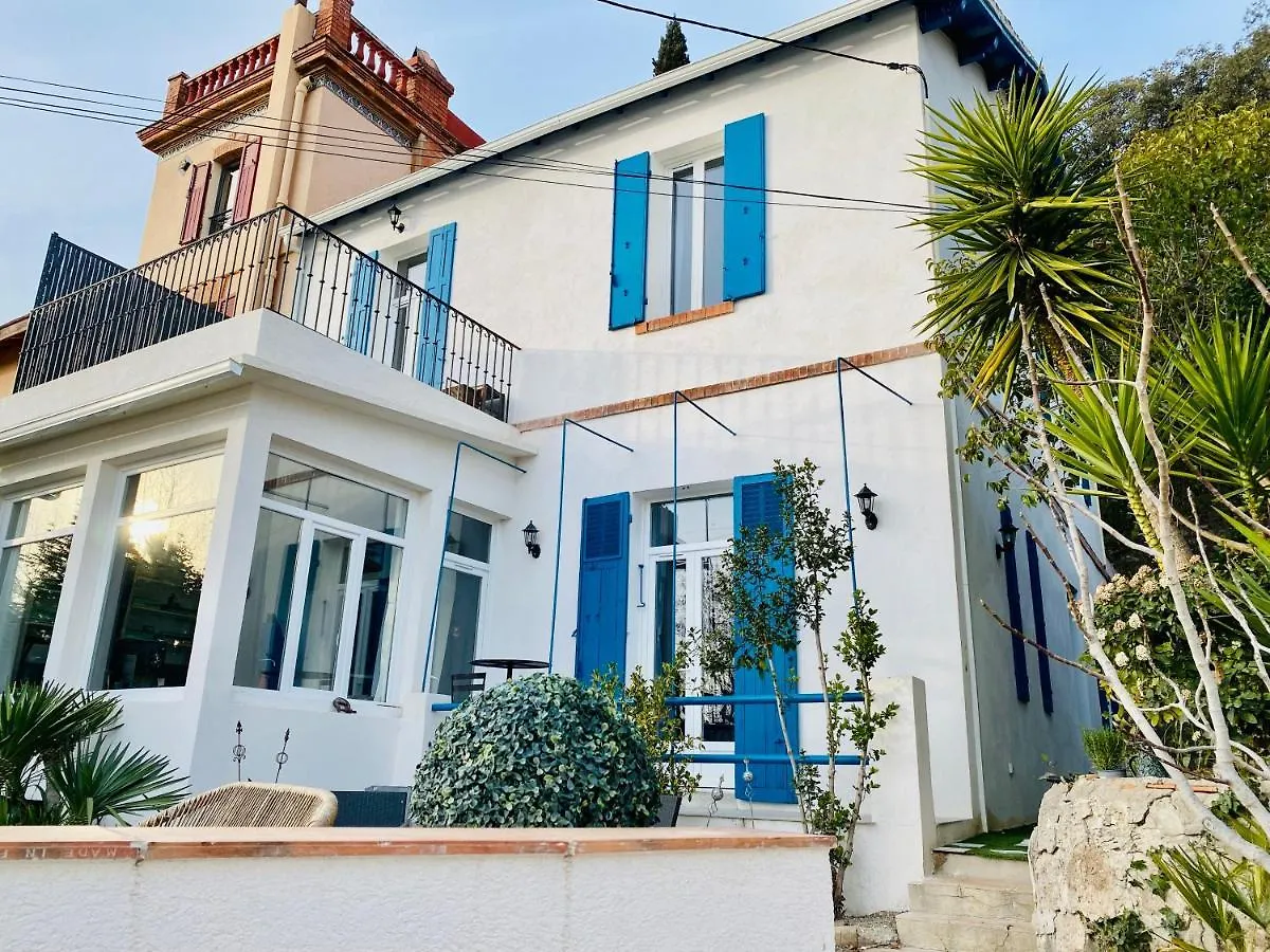 Villa Marseille-au-bord-de-l'eau France